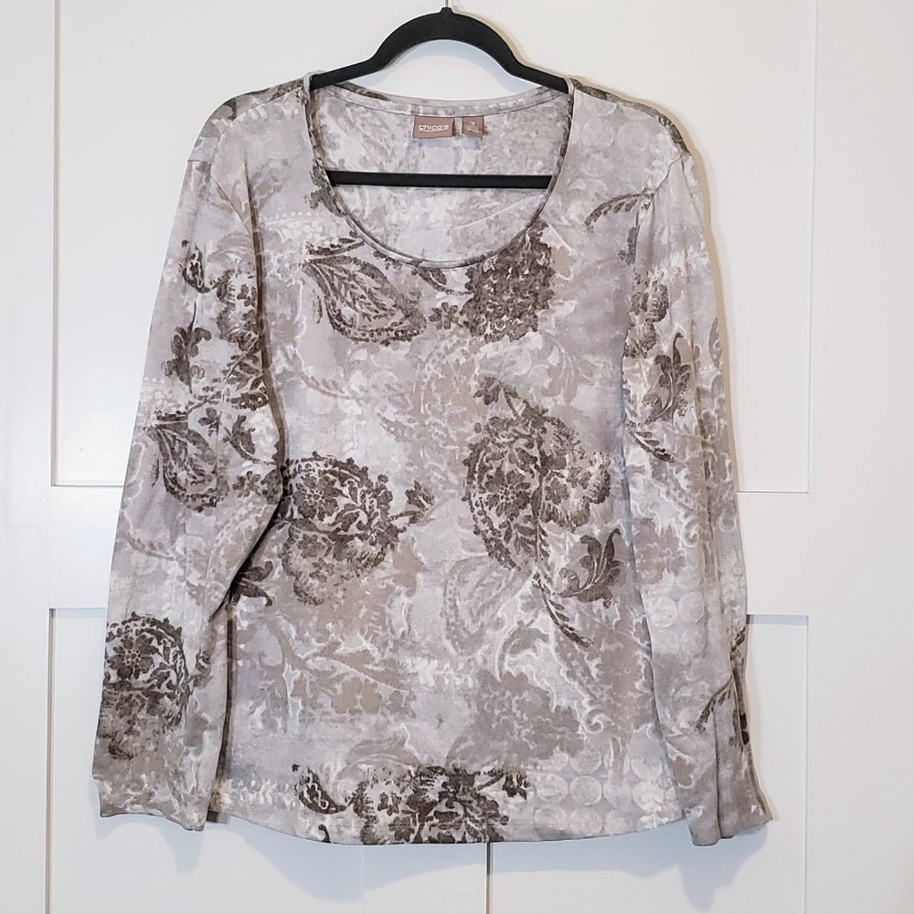 Chico's Floral & Leaves Printed Shirt Top Size 3 Long Sleeves Gray Taupe